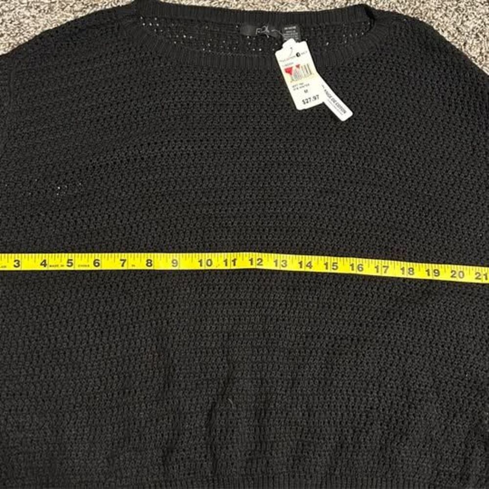 New RDI Style Black Crochet Sweater Size Medium - Picture 5 of 5
